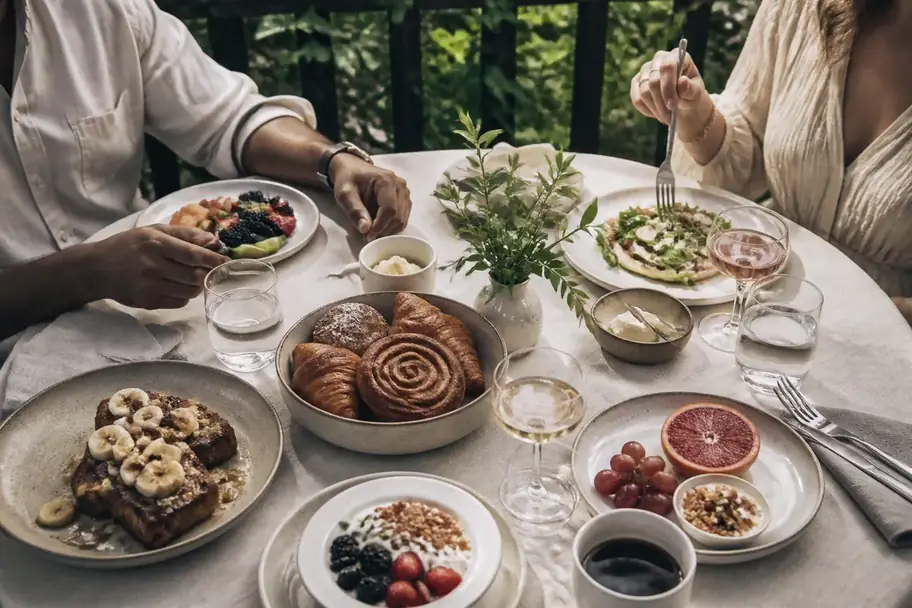 Sunday brunch on a leafy Atlanta patio